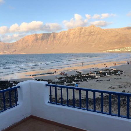 Playa De Caleta De Famara Vila Exterior foto