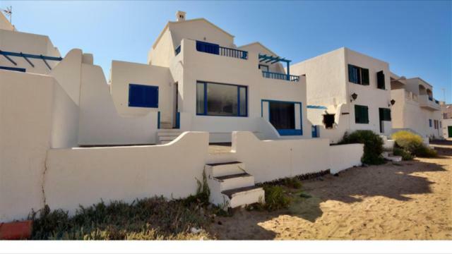 Playa De Caleta De Famara Vila Exterior foto